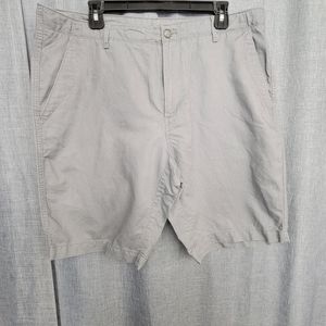 Calvin Klein Men's Gray Chino Shorts Size 36